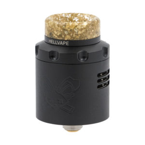 3ième génération du fameux Dead Rabbit de Hellvape, le dripper Dead Rabbit 3 confirme sa vocation pour ses aficionados : un montage simple avec ses posts inclinés, des finitions douces et stylées, et une production de vapeur dantesque. Comptez 80 watts pour lui faire donner tout son potentiel, et vous constaterez que non, le lapin n'est pas mort du tout, il est bourré d'énergie et vous jette un défi de taille.