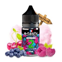 L'arôme concentré Numbers 2 30ml de Etasty est une gourmandise fraîche et fruitée : barbe à Papa, accompagné d’un jus de framboises, de myrtilles et de cerises.