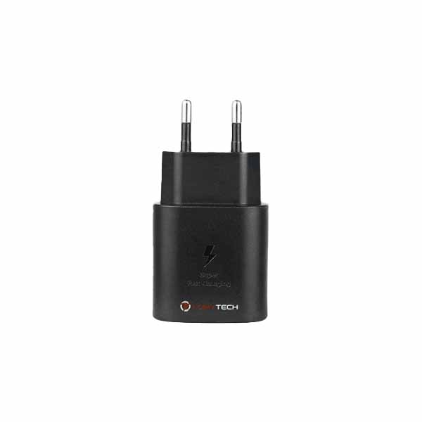 Cet adaptateur secteur rapide de Fumytech est capable de fournir 25 watts pour recharger votre cigarette électronique et vos appareils compatibles.